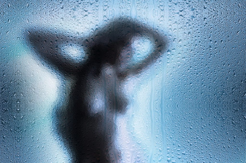 Unter der Dusche ©2021 Pixabay / Gert Altmann