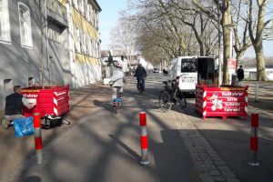 Radfahrkübel am Schiersteiner bHafen