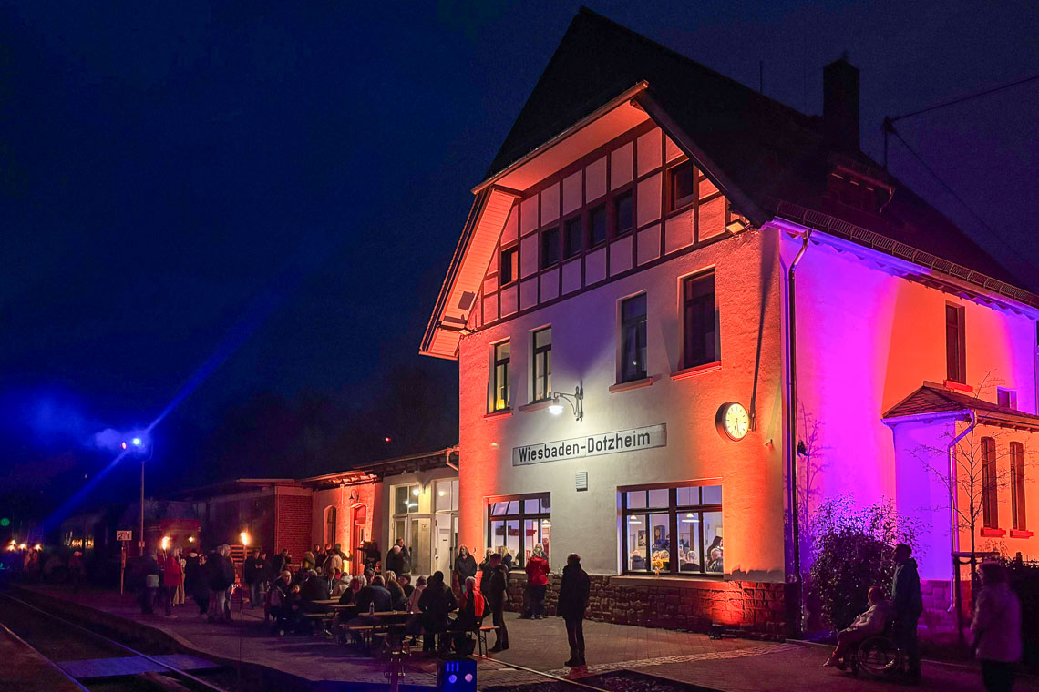 Dotzhiemer Bahnhof bei der 1. Nacht der Lichter.