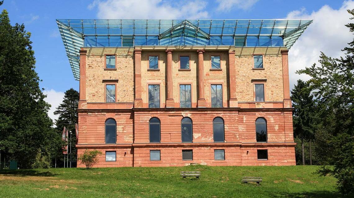 Jagdschloss Platte, Schmuckbild.