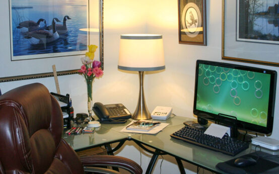 Home Office ©2020 JamesDeMers auf Pixabay