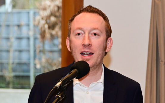 Onlinesprechstunde Christoph Manjura