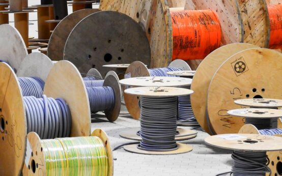 New York Straße: Stadtwerke Wiesbaden Netz GmbH zur Verlegung neuer Stromleitungen