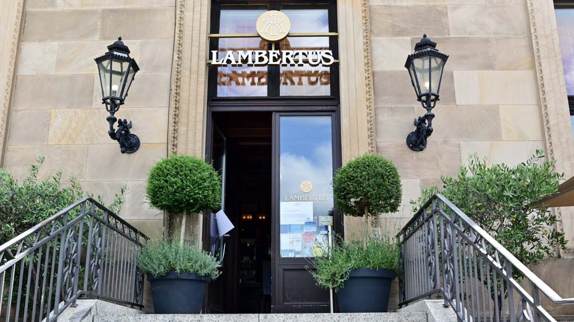 Gastronomie im Kurhaus Wiesbaden, Benner wird Gastronomin