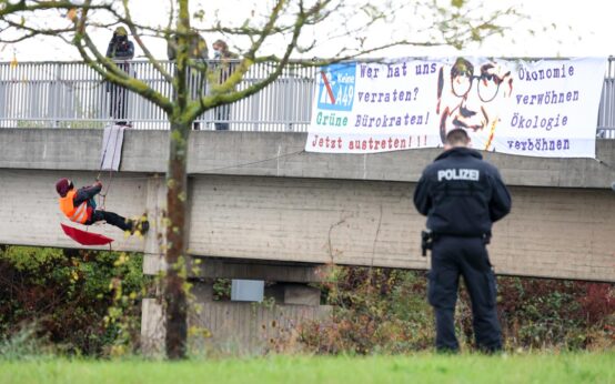 Aktivisten gegen die A 49, Proteste