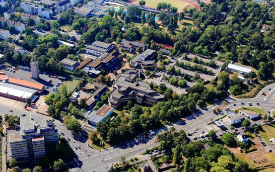 Campus Kurt-Schumacher-Ring in Wiesbaden. © Peter Sondermann