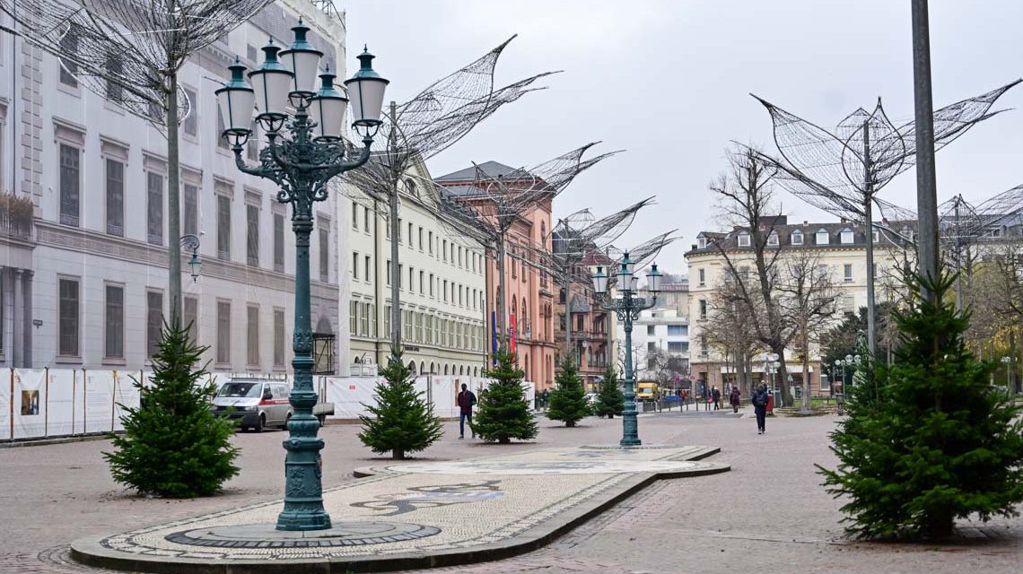 Wiesbadener Schlossplatz