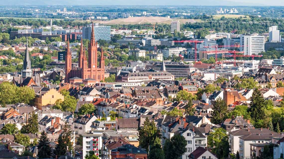 Wiesbaden Stadt Marktkirche, stock.adobe.com @majonit