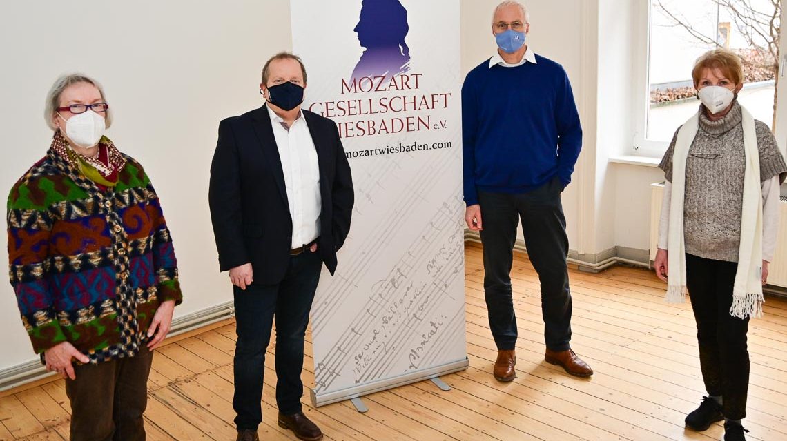 Beate Zedler, Karl-Werner Jörg, Erik Schaab (WIM), Hanna Burmeister Foto Volker Watschounek