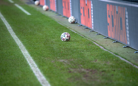 Fußball, 3. Liga, 2020.2021, 20. Spieltag, SC Verl gegen SV Wehen Wiesbaden, Endstadt 2:2, (2:0)