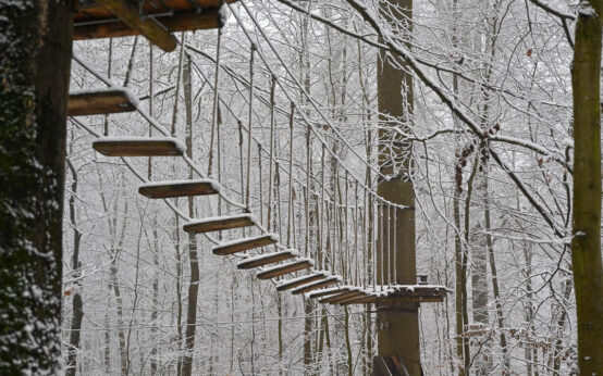 Noch einmal zeigt sich der Winter vn seiner schönsten Seite. Lange wird der Schnee aber nicht halten. In der Innenstadt ist es schon grau und grün.
