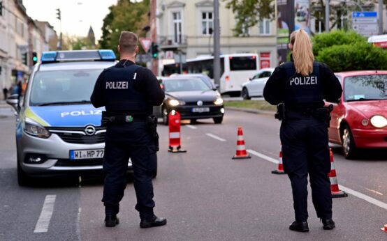 Verkehrskontrollen: Allgemeine Polizeikontrolle in der Schwalbacher Straße