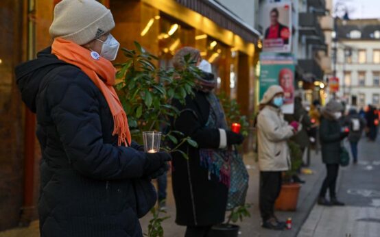 Mahnwache in der Wellritzstraße
