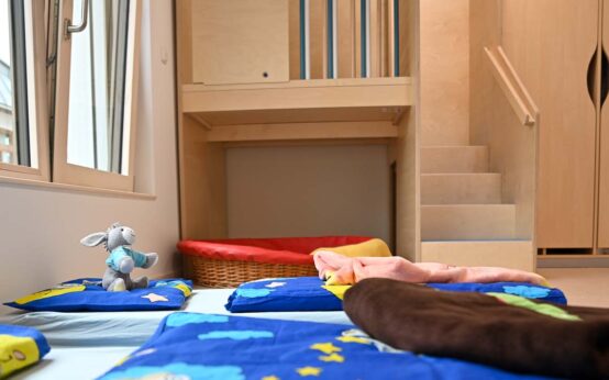 Ganz gleich ob Wolken- oder Regenbogen-Gruppe. in der neuen Kita ist reichlich Platz zum Wohlfühlen.