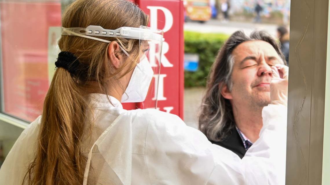 Corona-Schnelltest in Wiesbaden