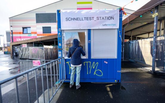 Schnelltestcenter in Wiesbaden eröffnet - Testcenter am Schlachthof -