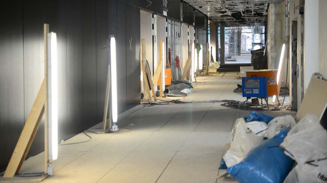 Verschiedene Gewerke greifen ineinander