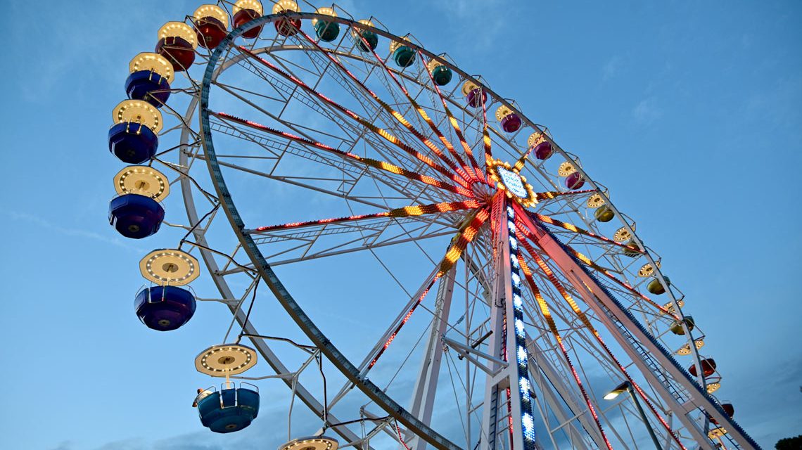 Das Riesenrad in Eltville war die Sommerattraktion 2020.. Jetzt ist sie wieder da