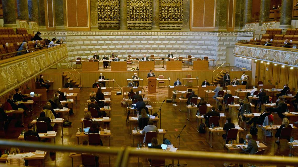 Stadtverordnetenversammlung im Kurhaus.