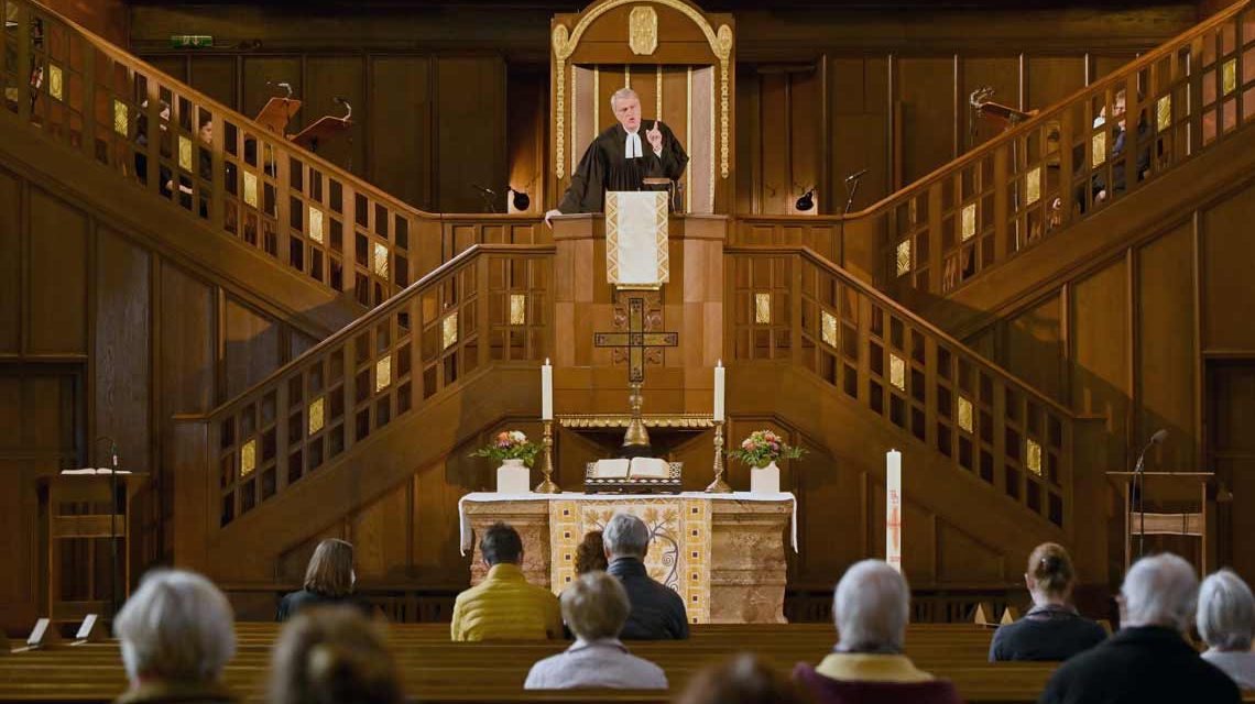Pfingstgottesdienst: Nach Weihnachten und Ostern ist Pfingsten das dritte große Fest im christlichen Kirchenjahr.