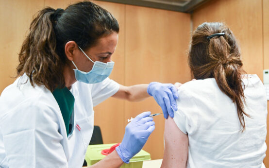 Soka-Bau impft seine Mitarbeiter in Wiesbaden. Impfungen