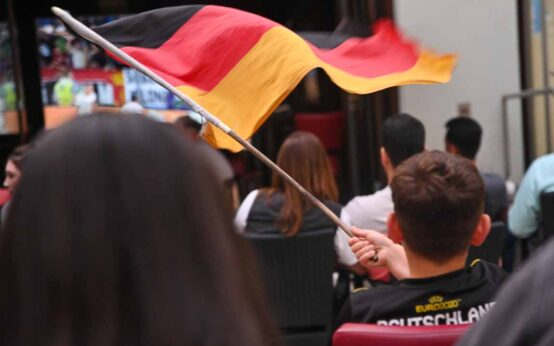 Public Viewing Wiesbaden: Ein Streifzug durch die Innenstadt.