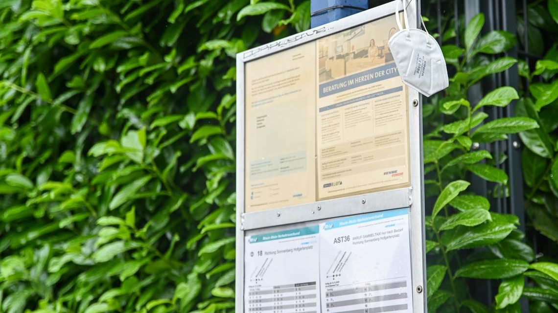 Maskenpflicht an Bushaltestellen aufgehoben