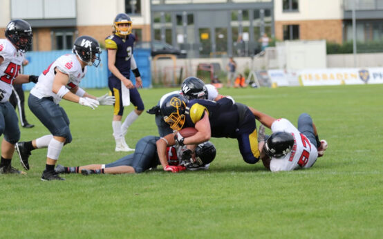 Phantoms unterliegen Meisterschaftskandidat Kirchdorf 14:31 ©2021 Phantoms