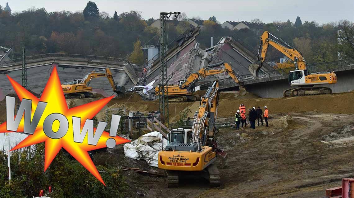 Salzbachtalbrücke am Tag der Sprengung