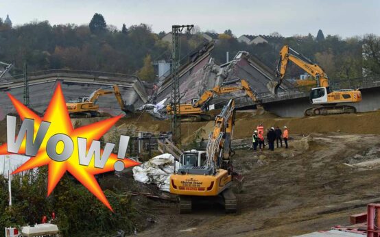 Salzbachtalbrücke am Tag der Sprengung
