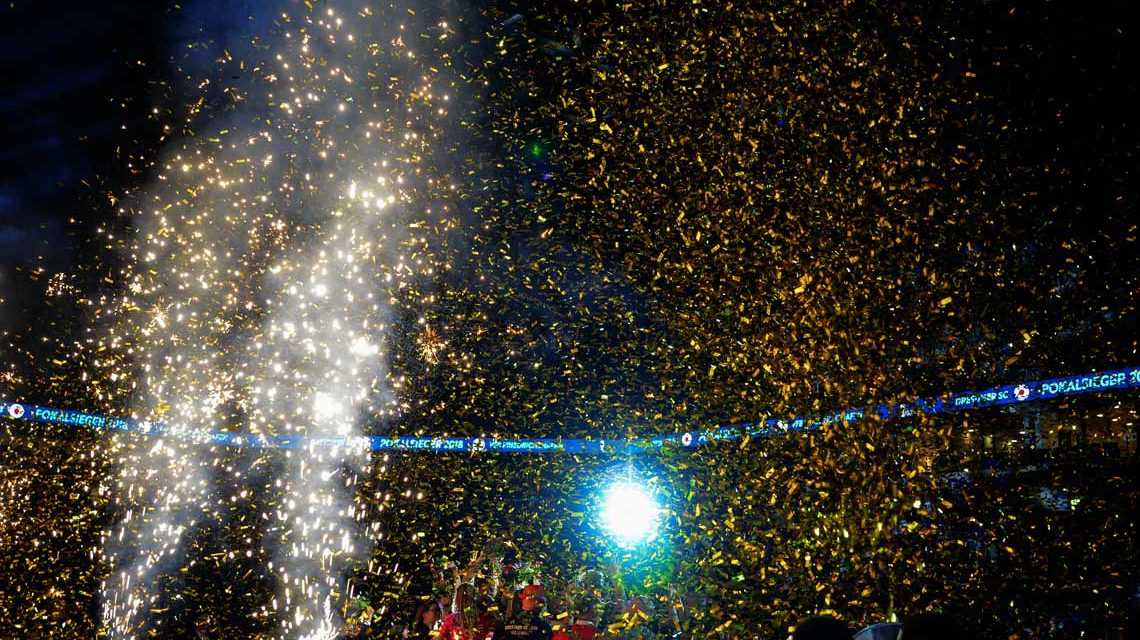 Das feuerwerk für den DVV Polalsieger 2018 ist entzündet... Archivbild.