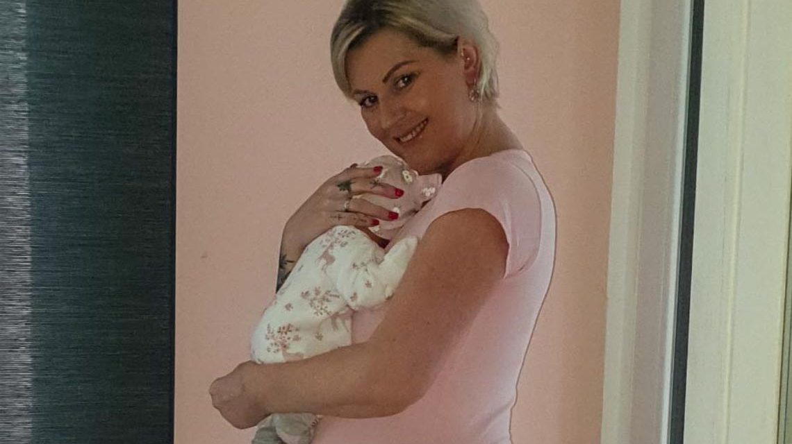 Weihnachtsbaby, die kleine Luana