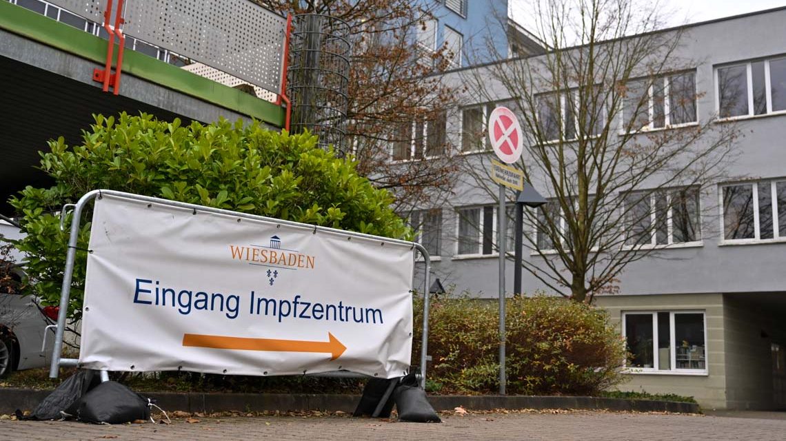 Sonderimpfaktion: 5- bis 11Jährige Kinder werden in der DKD Helios Klinik geimpft.