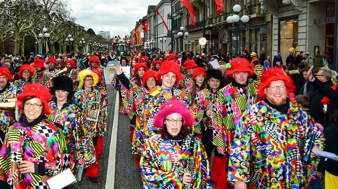 Sonntagsumzug Fastnacht Wiesbaden