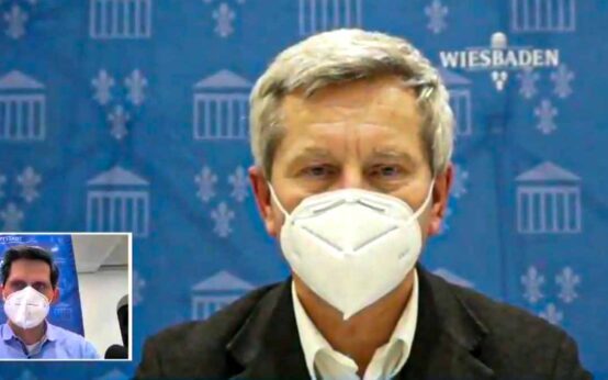 Andreas Kowol in der Online-Sprechstunde