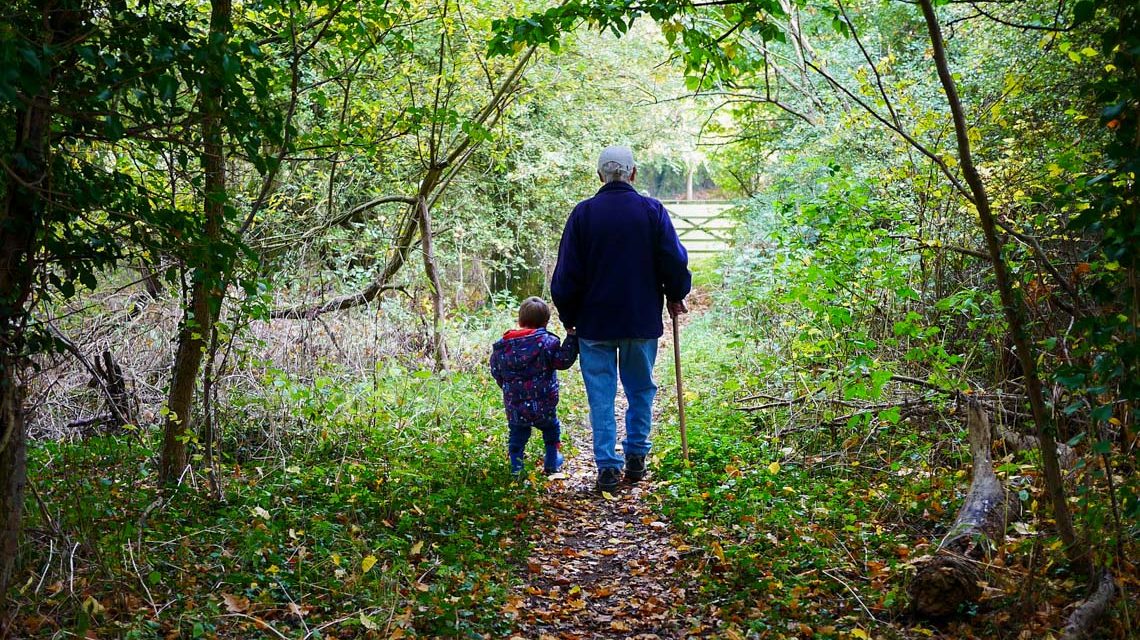Großelternservice der Evangelischen Familienbildung