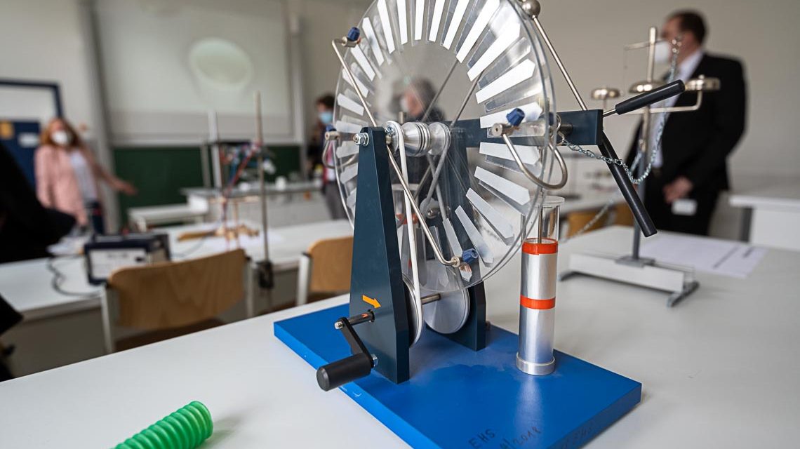 Chemie und Physik: So machen Naturwissenschaften Spaß