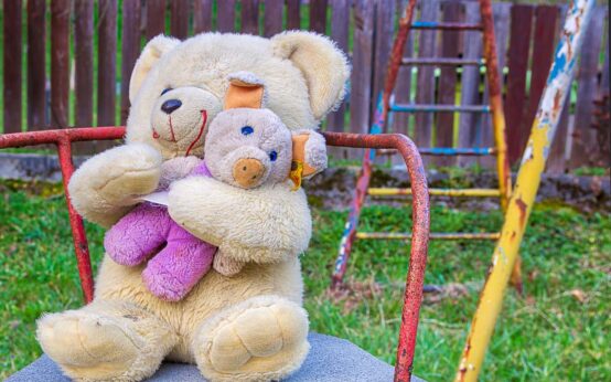 Umarmen, berühren, nah sein