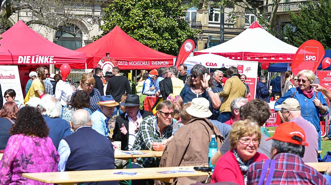 Mai-Kundgebung auf dem Kranzplatz
