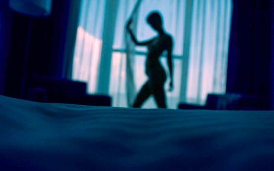 Sexarbeit, Weiß man, ob sie dazu gedrängt wird oder sich dafür entschieden hat? © Maru Lombardo/​unsplash.com