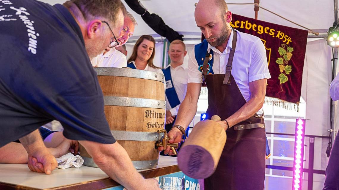 Oliver Weiß von der Interessensgesellschaft brauchte drei Schläge.