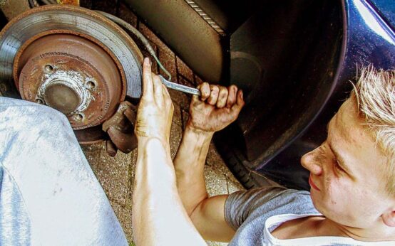 Ausbildung zum KfZ Mechaniker