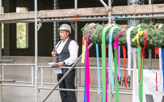 Markus Lunkenheimer hält den Rochtspruch