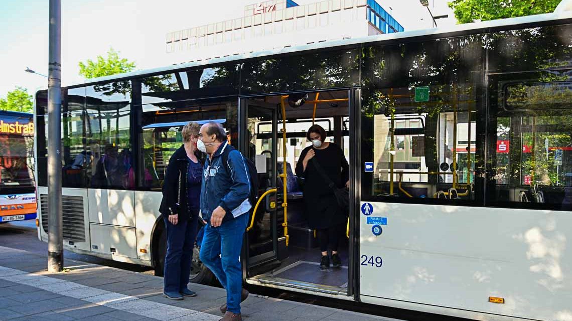 Fahrpreise, Bus fahren, Symbolbild