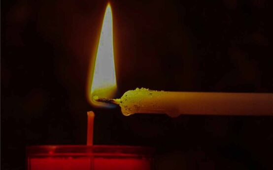 Kerze anzünden, Gedenkminute für die Opfer der Amokfahrt