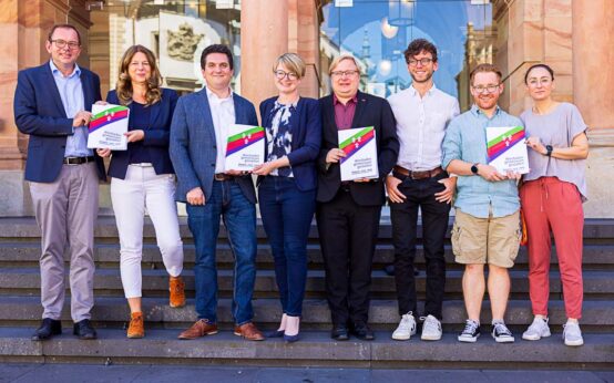 Kooperationsvertrag steht