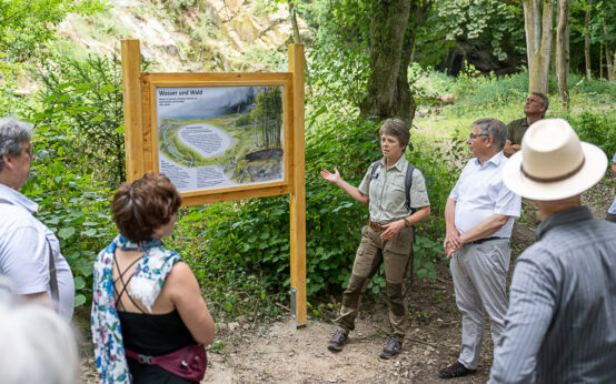 Themenweg Wasser im Nerotal, Sabine Rippelbeck, Leitung Stadtwald