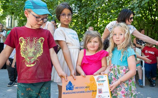 Städtische Kindertagesstätte Jägerhof: Jonas Nava, Dalia Entezam, Ela Liya Özdamar, Amilia Pulch, Foto: Volker Watschounek