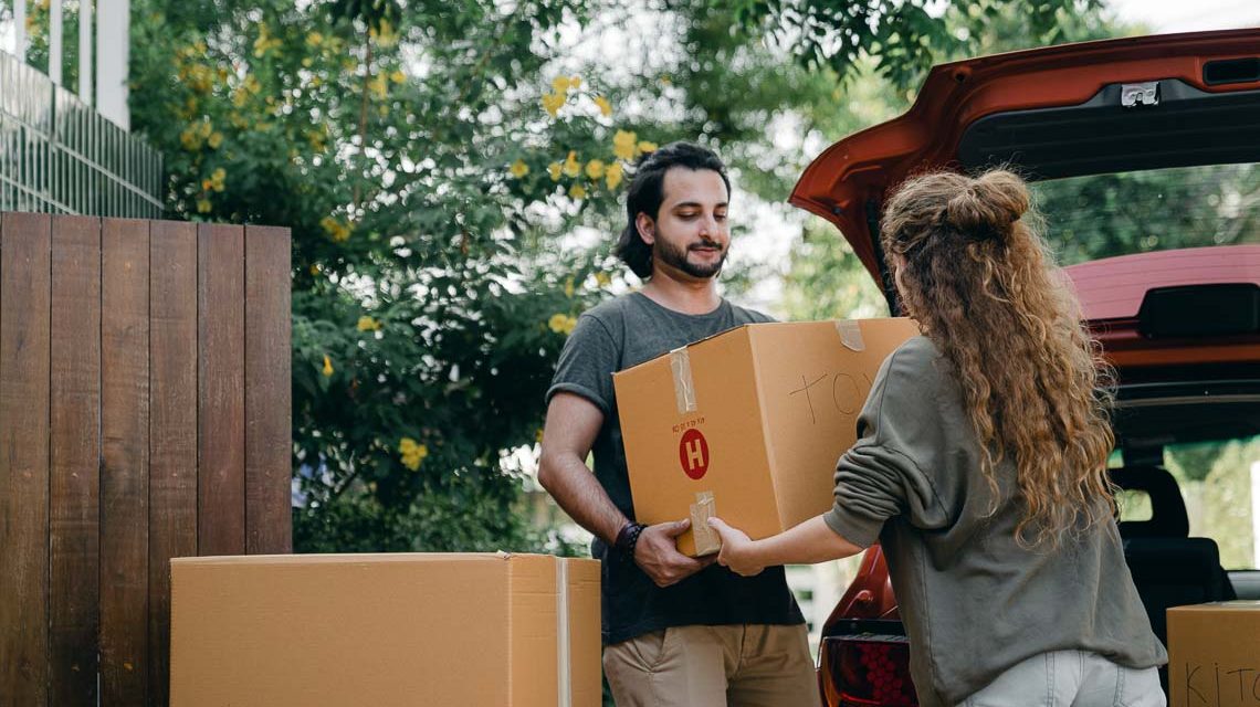 Umzug, Zu- und Fortzug