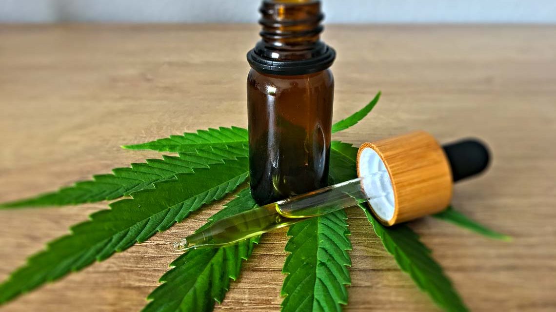 CBD ÖL, Dosierung Julia Teichmann auf Pixabay